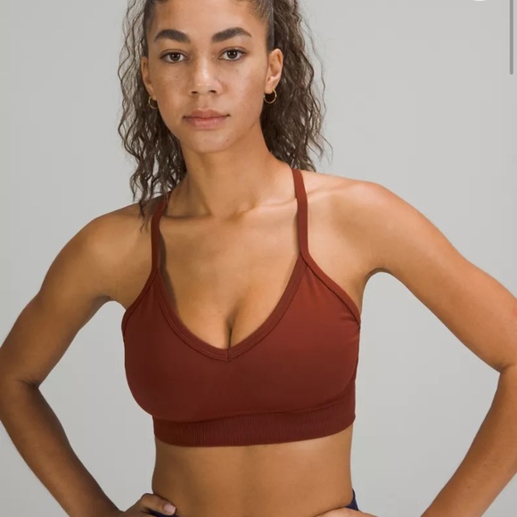 Lululemon Bra Size 6 - Picture 5 of 5